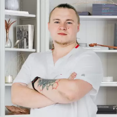 доктор Лопин Николай Николаевич фельдшер клиники «Санати» в Элисте